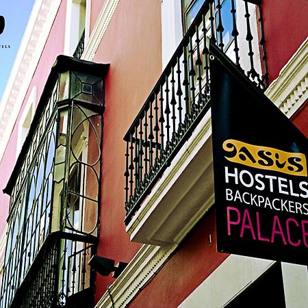 Oasis Backpackers' Palace Seville Exterior photo